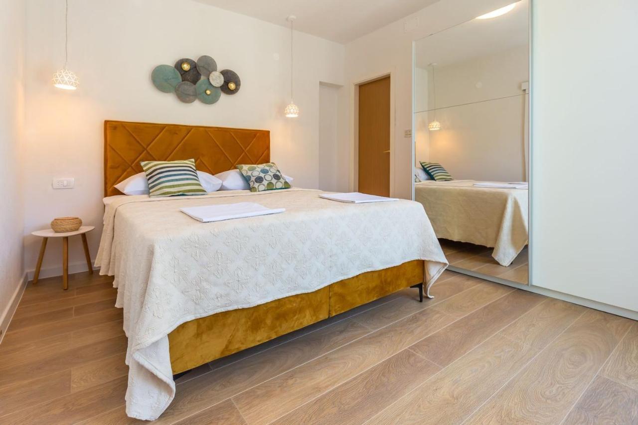 Tatijana Holiday Apartments Макарська Екстер'єр фото
