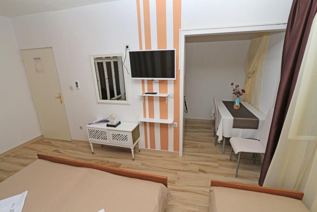 Tatijana Holiday Apartments Макарська Екстер'єр фото