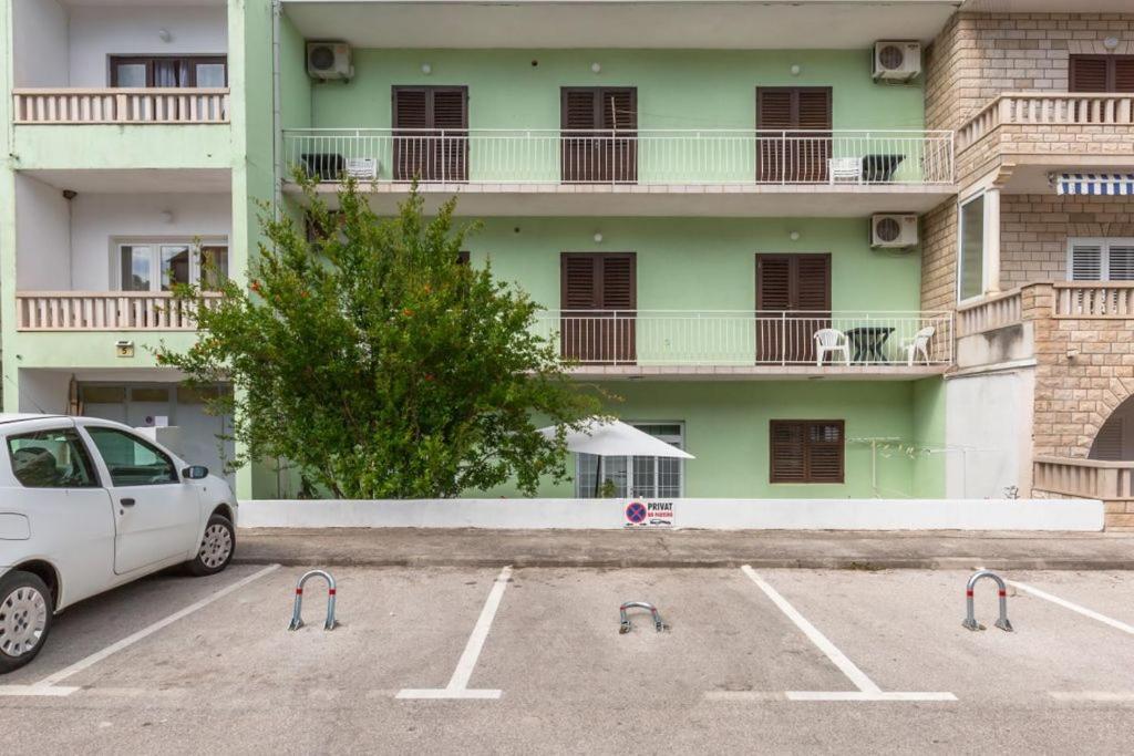 Tatijana Holiday Apartments Макарська Екстер'єр фото